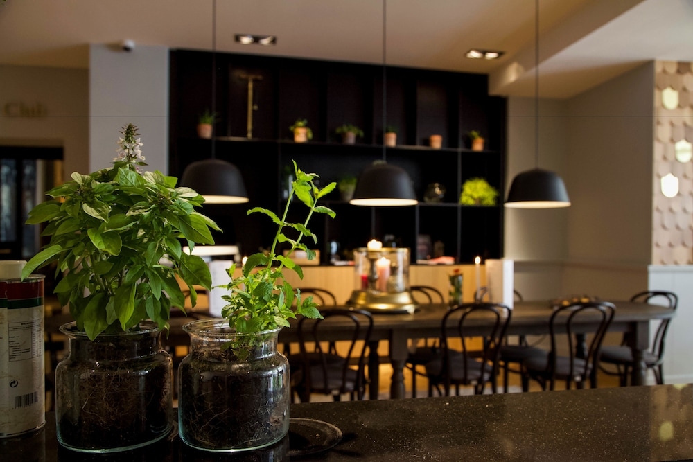 ロビーラウンジ