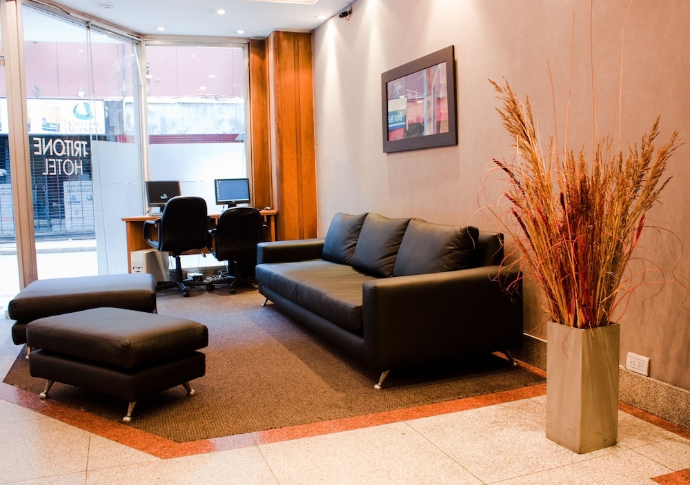 ロビー応接スペース