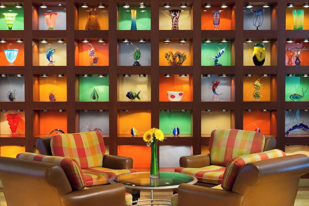 ロビーラウンジ