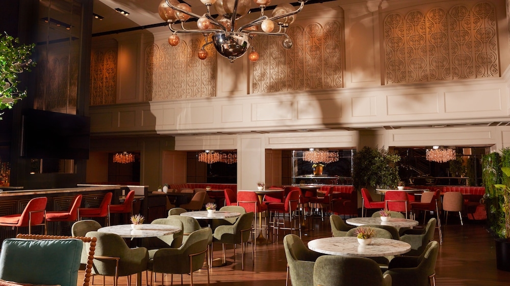 ロビーラウンジ