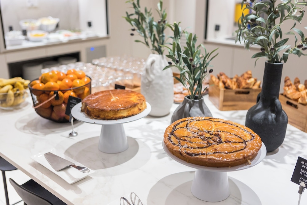 朝食ビュッフェ