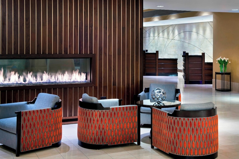 ロビーラウンジ