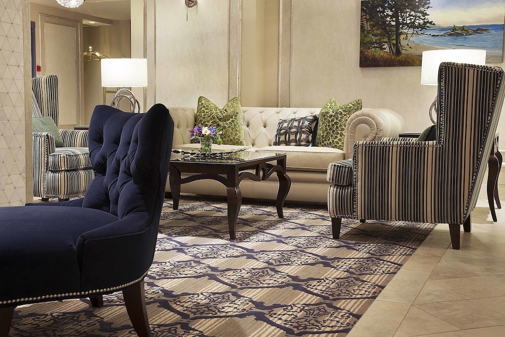 ロビー応接スペース