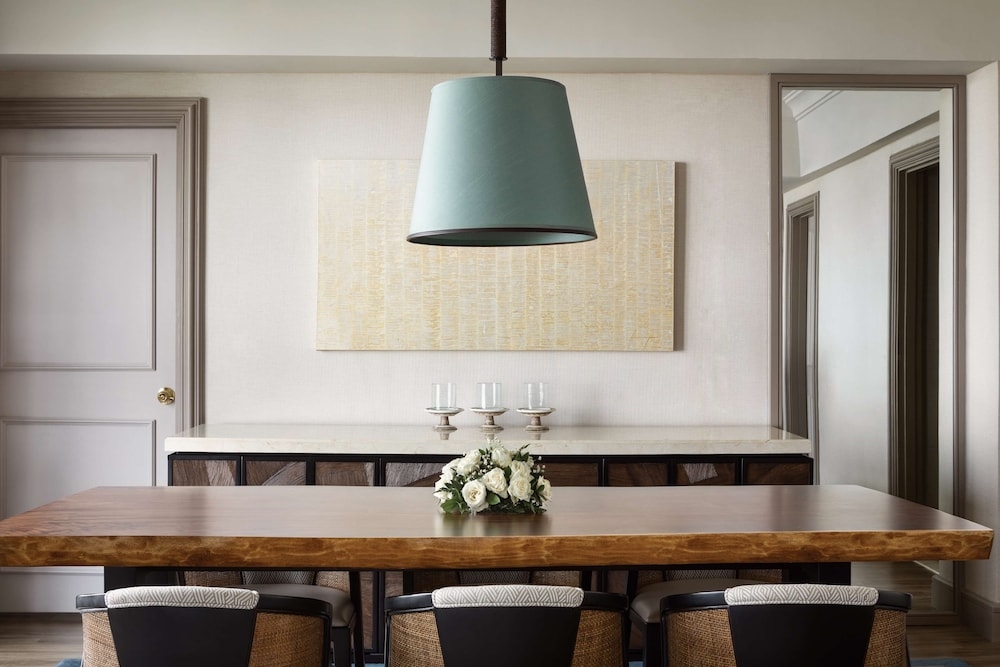 ダイニングルーム