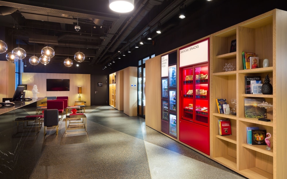 内部エントランス