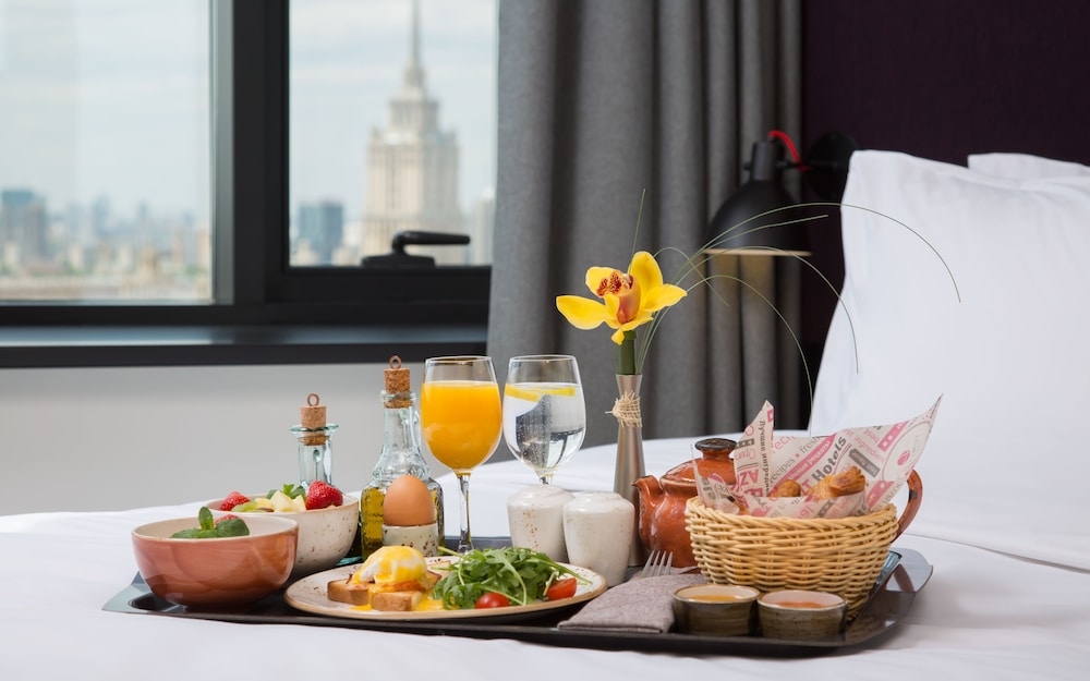 ルームサービス