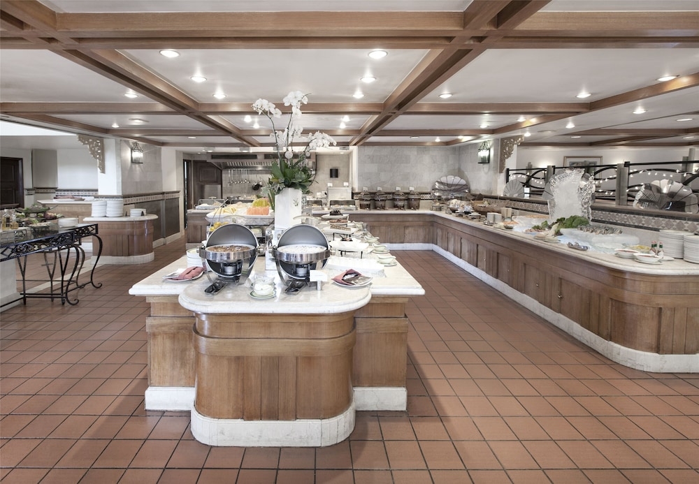 朝食ビュッフェ