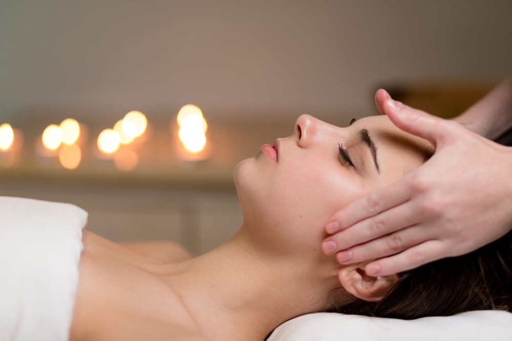 フェイシャル トリートメント