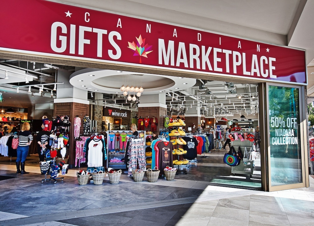 ショッピングモール