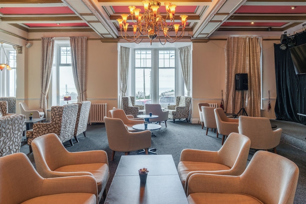 ロビーラウンジ