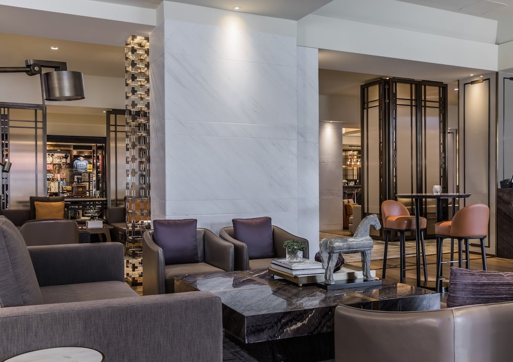 ロビー応接スペース