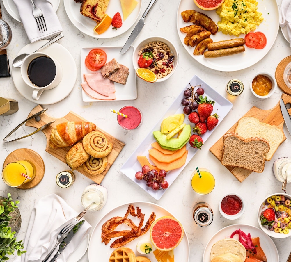 朝食ビュッフェ