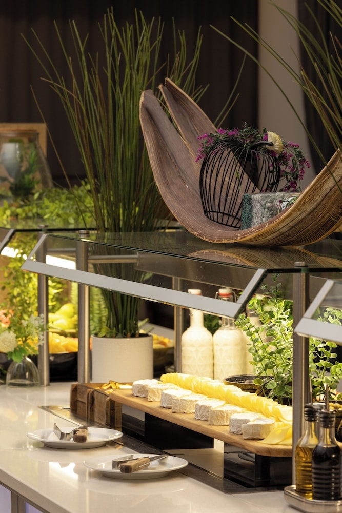 朝食ビュッフェ