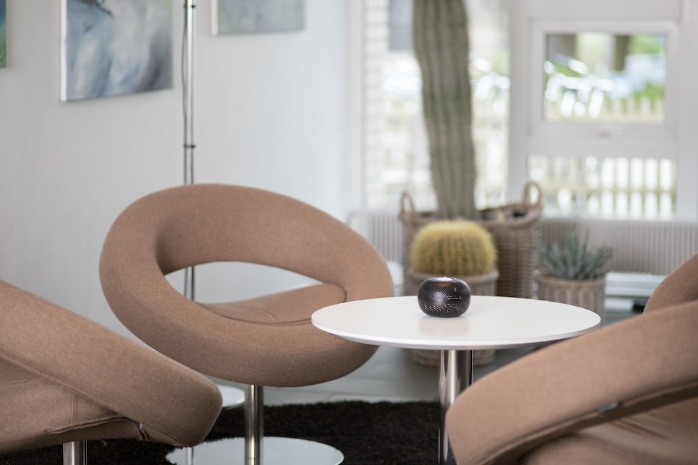 ロビー応接スペース