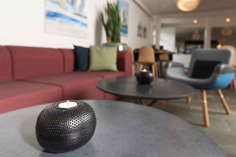 ロビーラウンジ