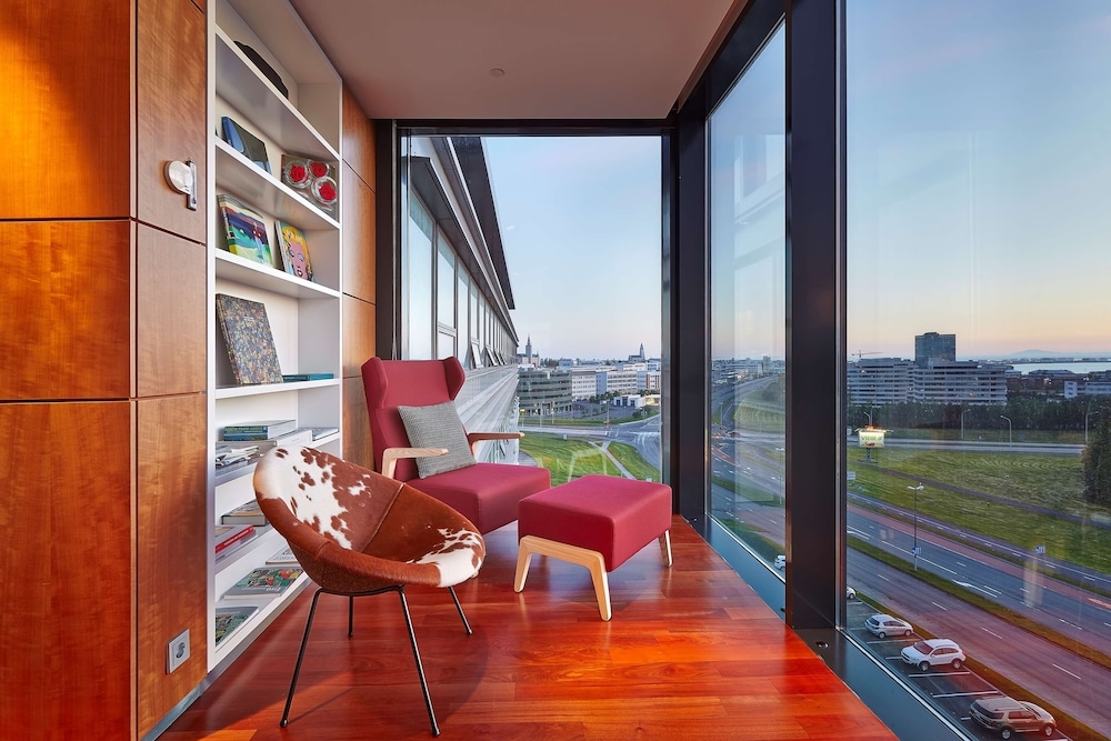 エグゼクティブ ラウンジ