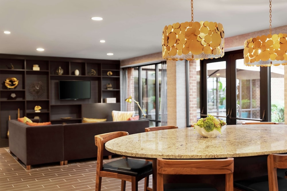 ロビー応接スペース