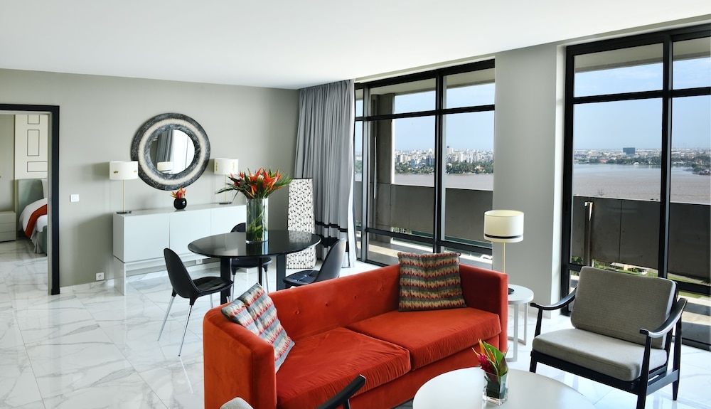 リビング エリア