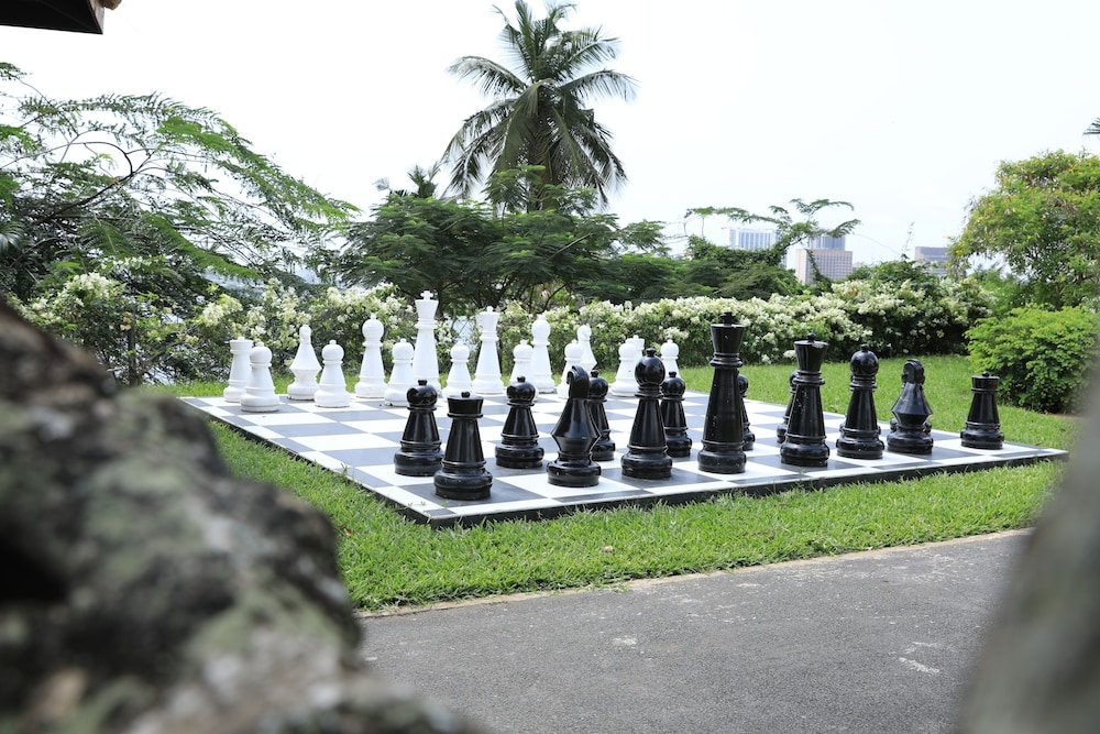 子供用の遊び場 - 屋外