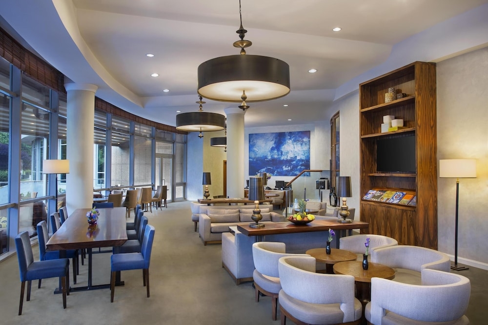 エグゼクティブ ラウンジ