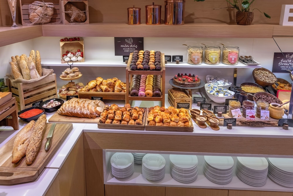 朝食ビュッフェ