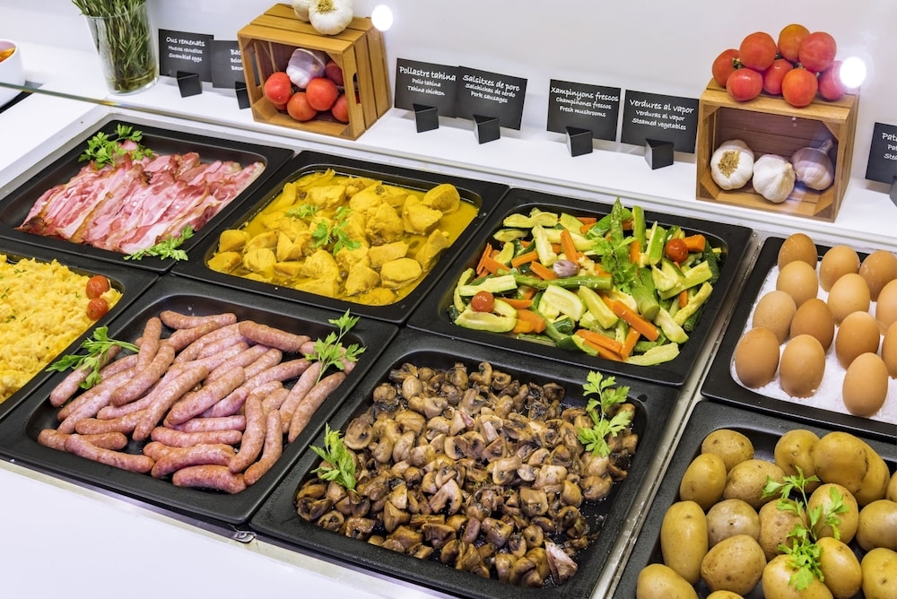 朝食ビュッフェ