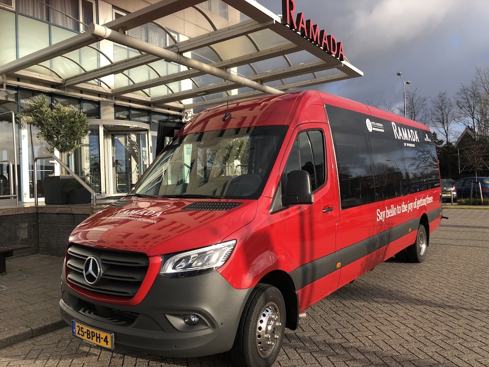 空港シャトルバス