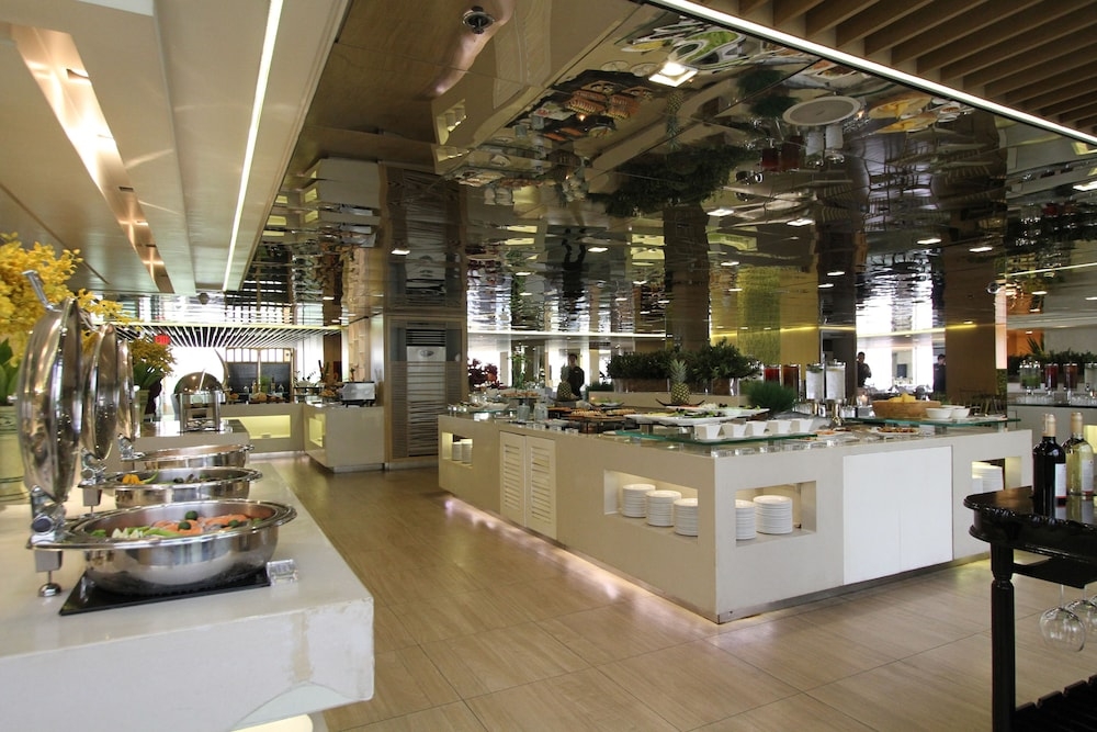 朝食ビュッフェ