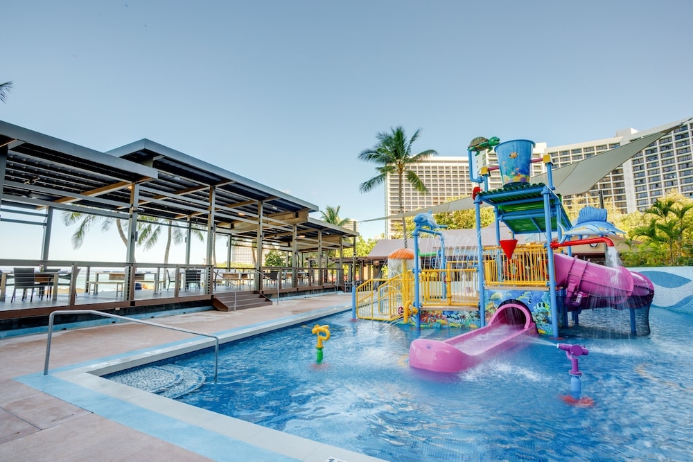 子供用の遊び場 - 屋外