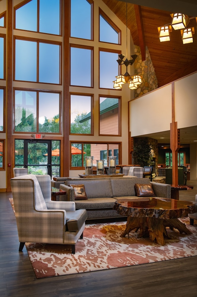 ロビー応接スペース