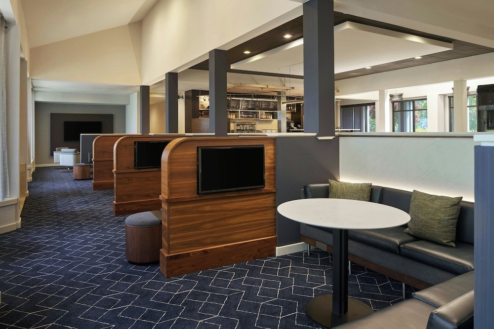 ロビーラウンジ