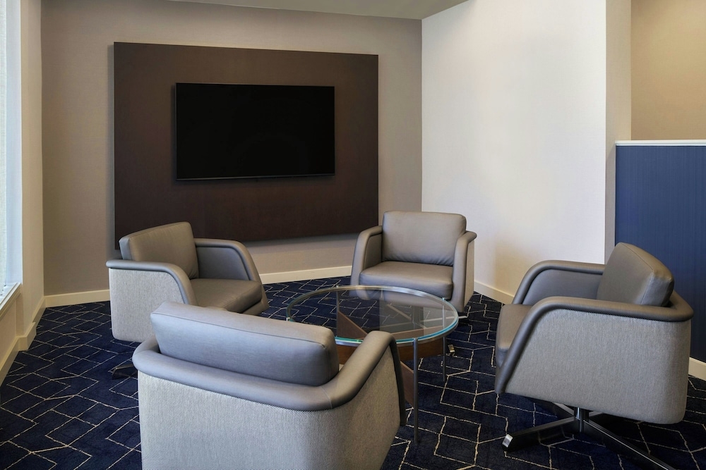 ロビーラウンジ