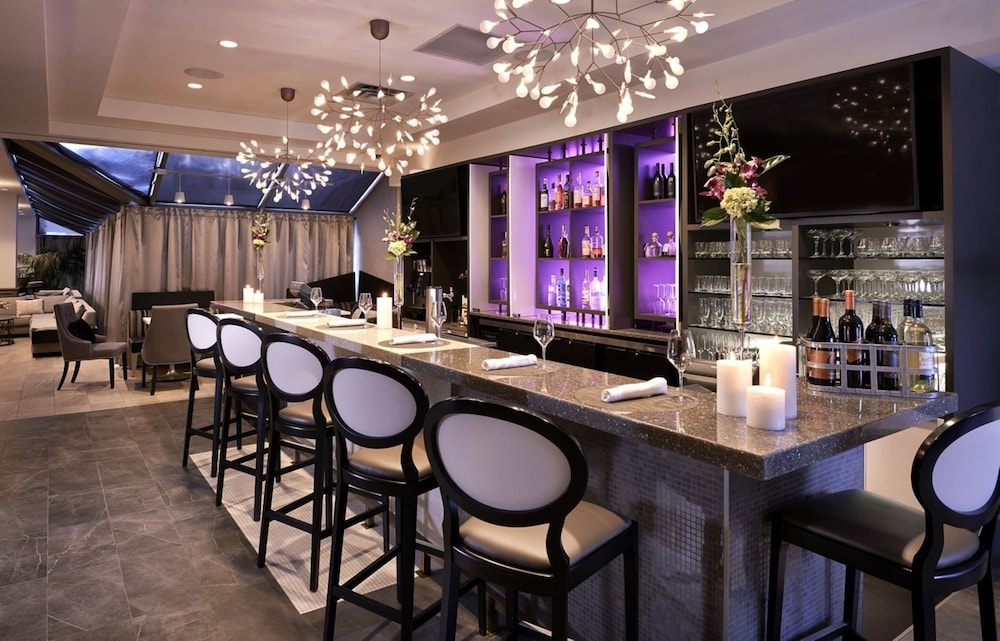 ロビーラウンジ