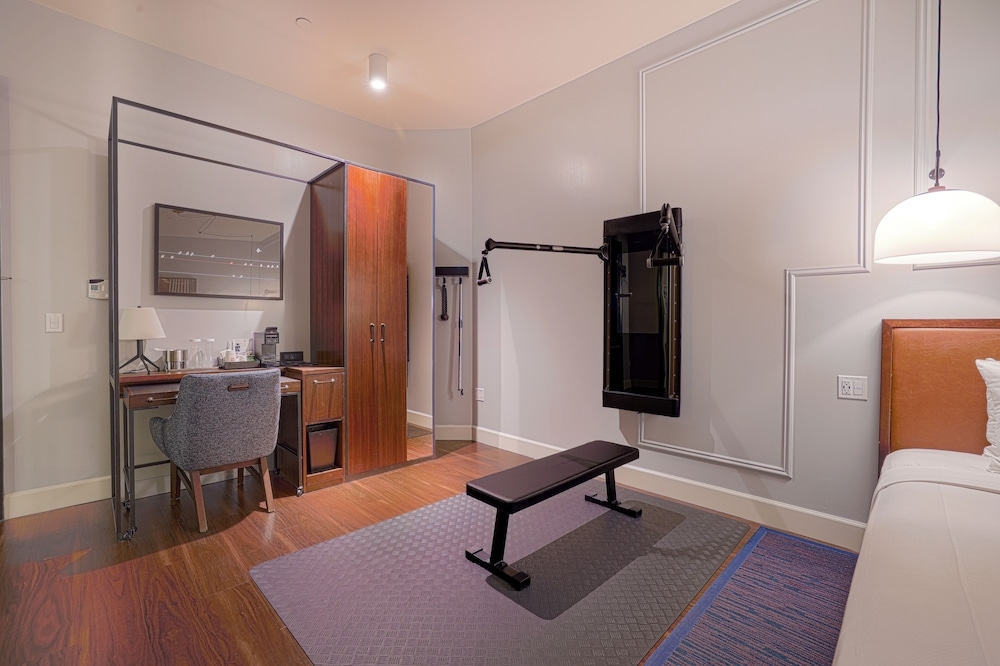 室内フィットネス設備