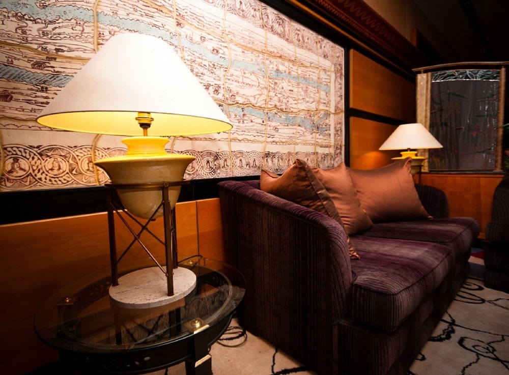 ロビー応接スペース