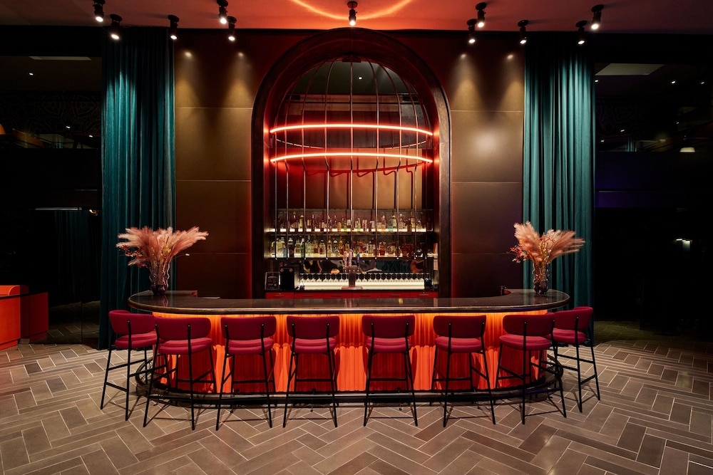 ロビーラウンジ