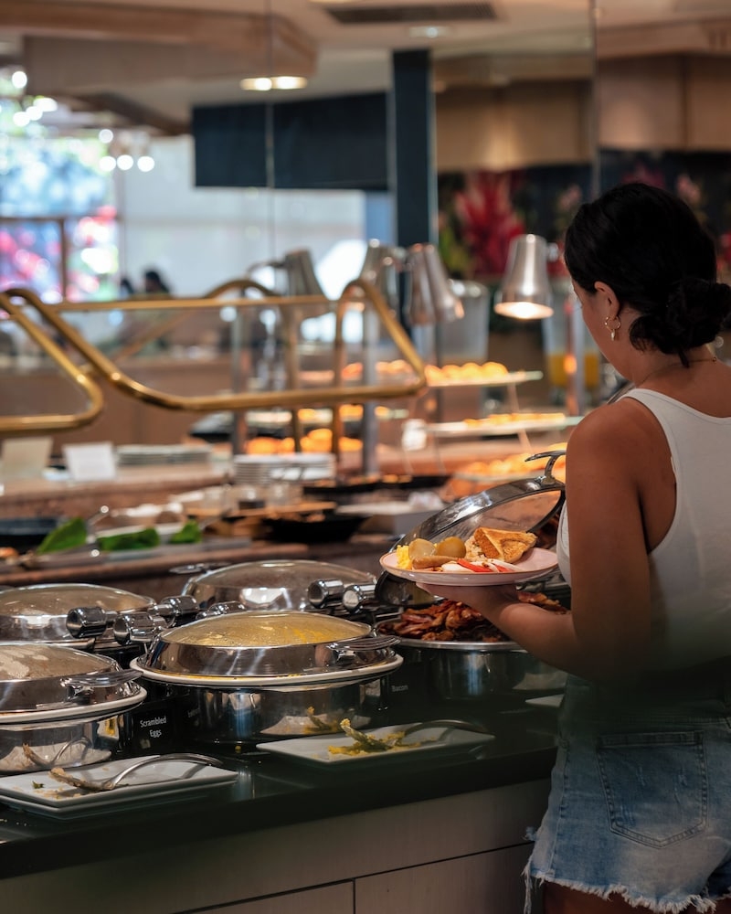 朝食ビュッフェ