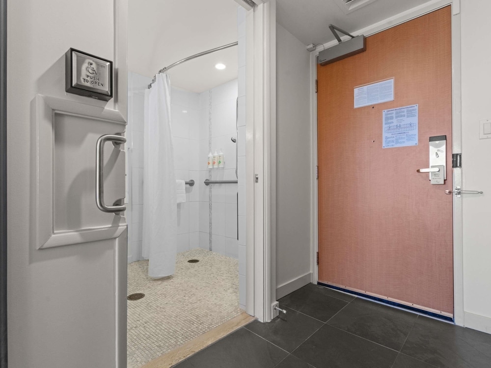 バリアフリー バスルーム