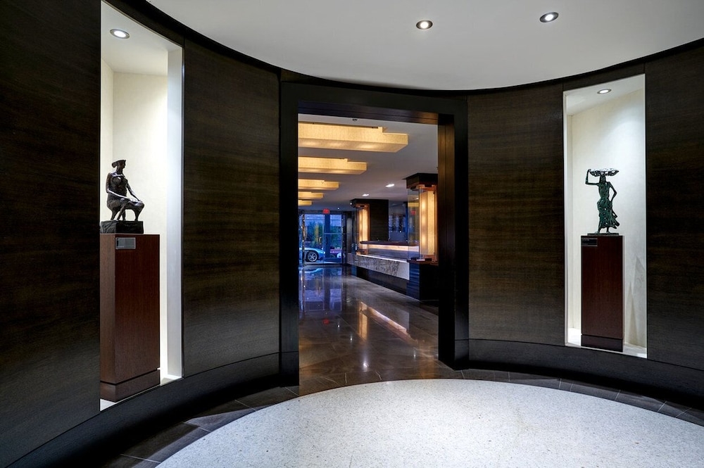 内部エントランス