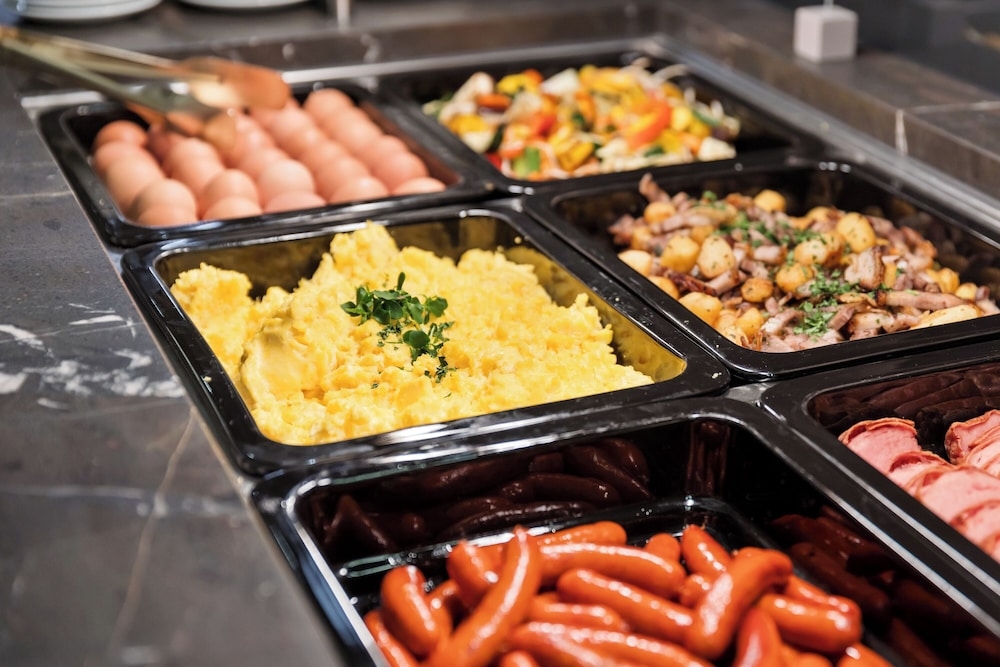 朝食ビュッフェ