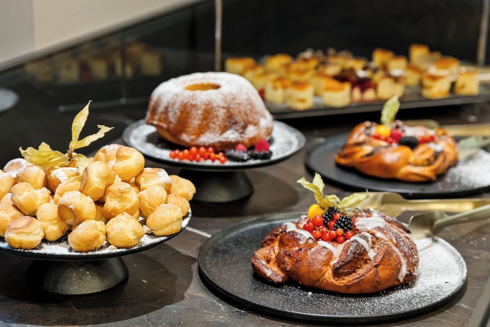 朝食ビュッフェ