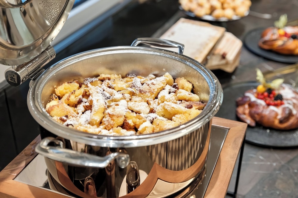 朝食ビュッフェ