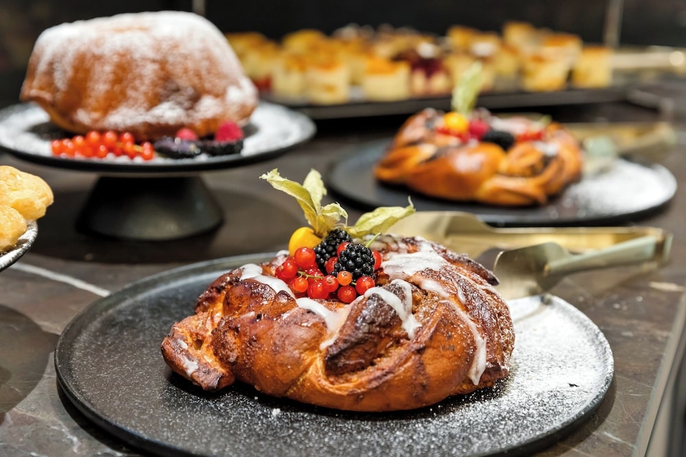 朝食ビュッフェ