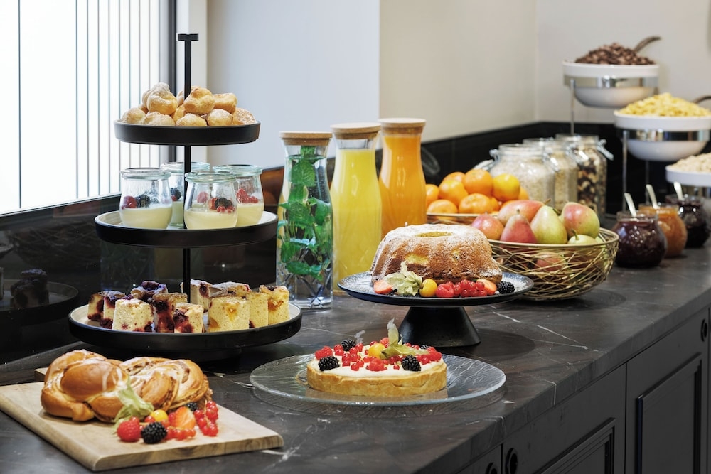 朝食ビュッフェ