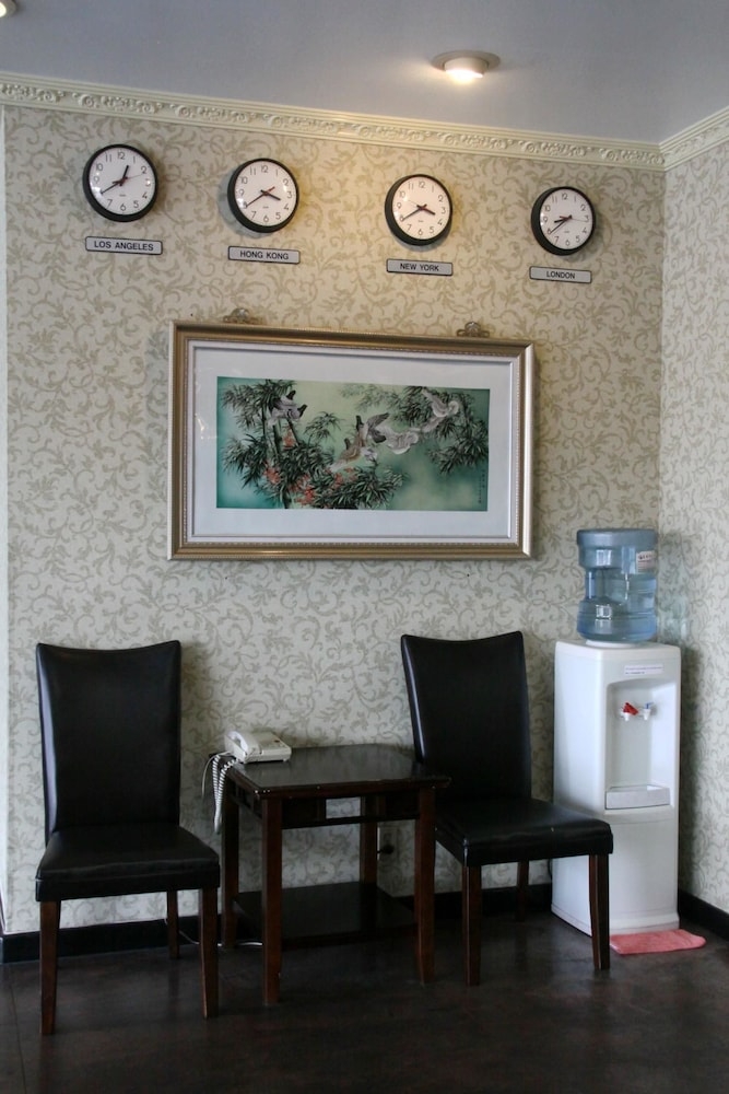 ロビー応接スペース