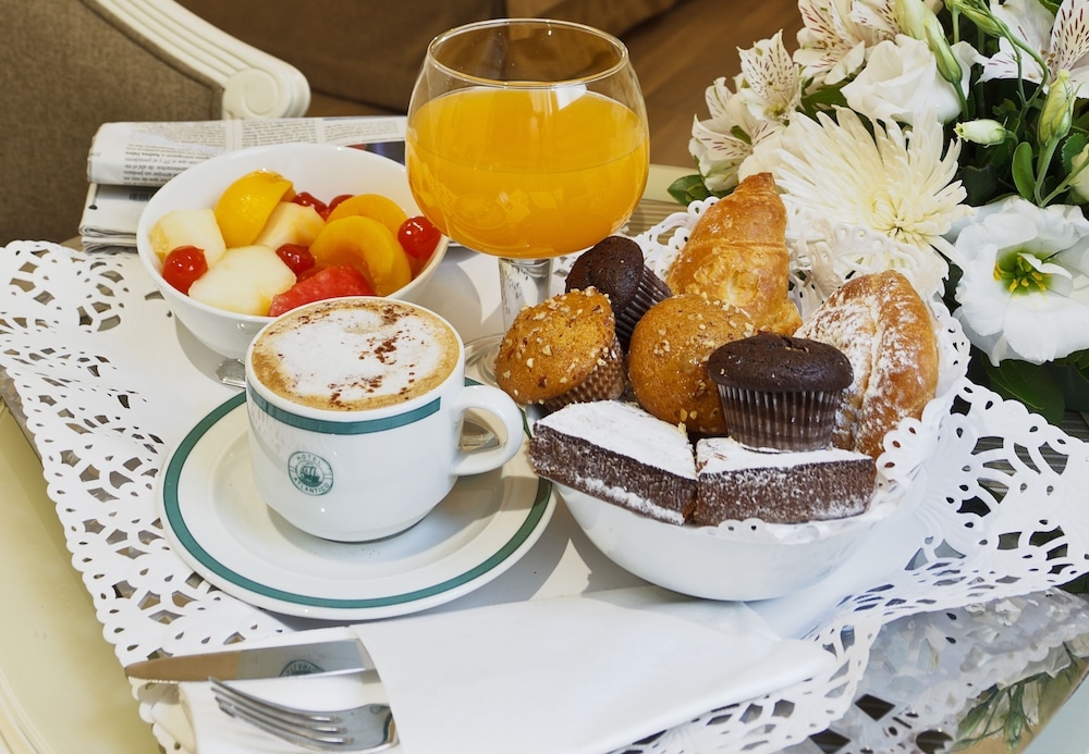 朝食ビュッフェ