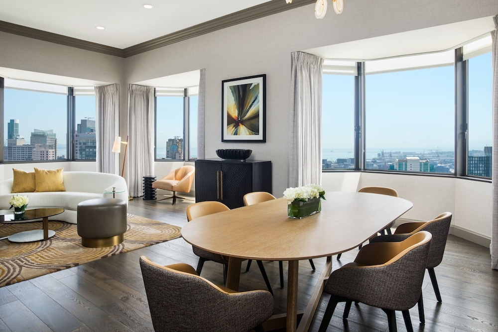 リビングルーム