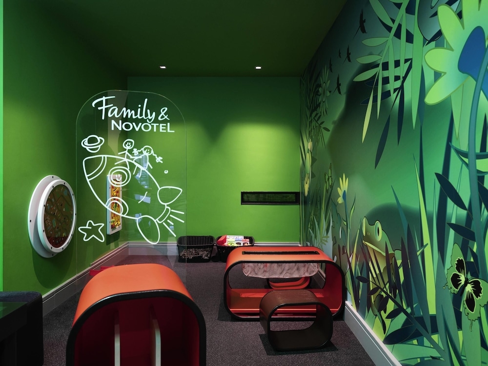 子供用の遊び場 - 屋内