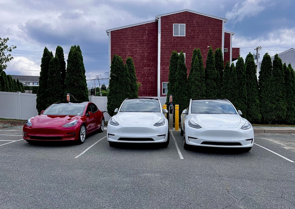 電気車両充電スタンド