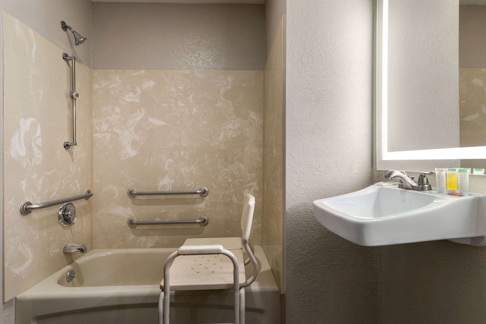 バリアフリー バスルーム